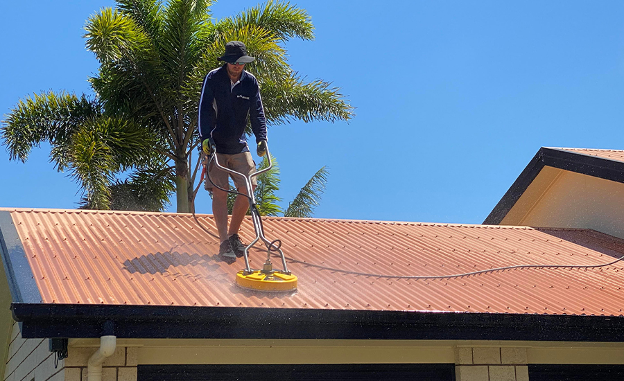 Roof Cleaning and Washing services for Commercial and Domestic